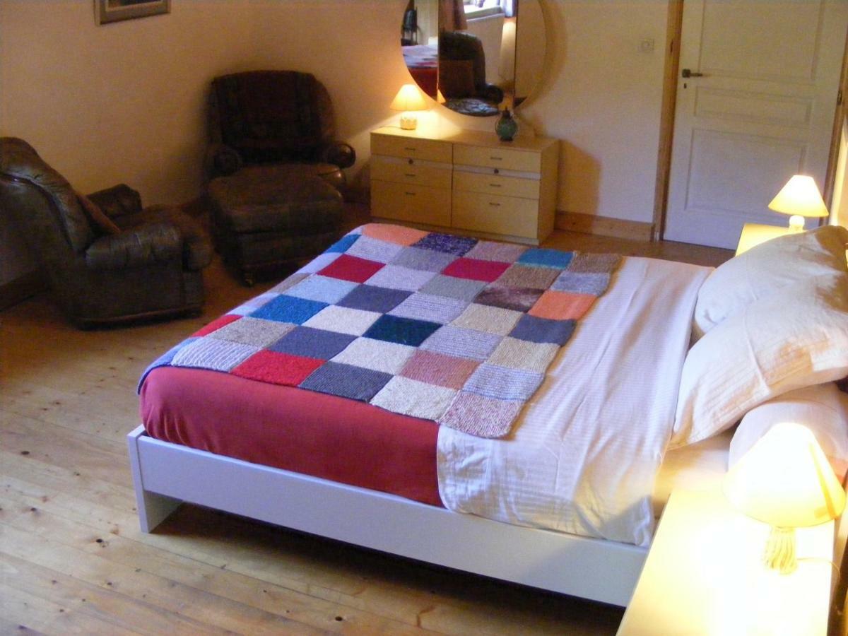 Bed and Breakfast Les Grandes Fontaines La Longine Екстер'єр фото