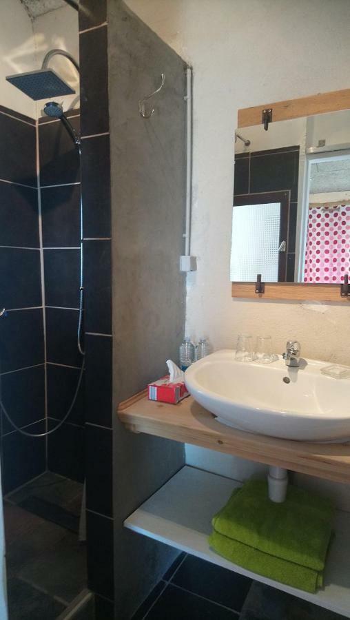 Bed and Breakfast Les Grandes Fontaines La Longine Екстер'єр фото